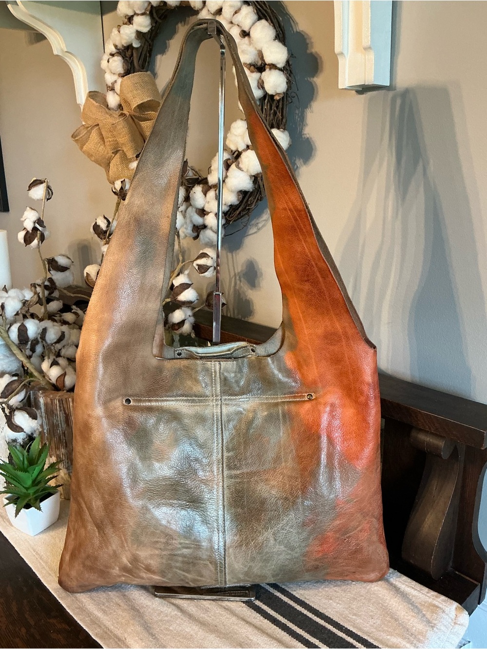 NWOT Bed Stu Leather Ariel Hobo Shoulder Bag Cool Sangria Tie Dyed Retail $249 - Picture 2 of 14